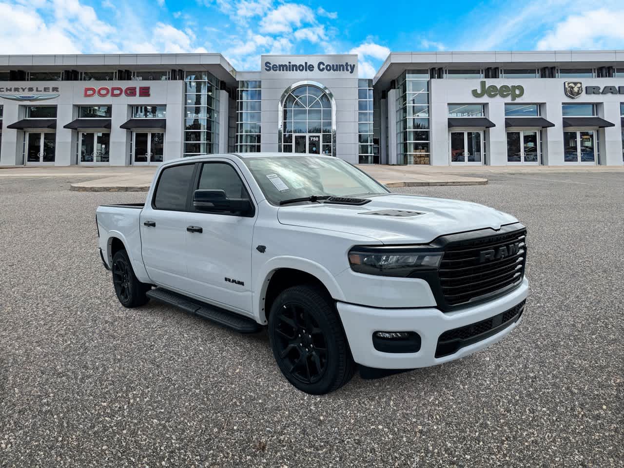 2027 RAM Ram 1500 RAM 1500 LARAMIE CREW CAB 4X4 5'7' BOX