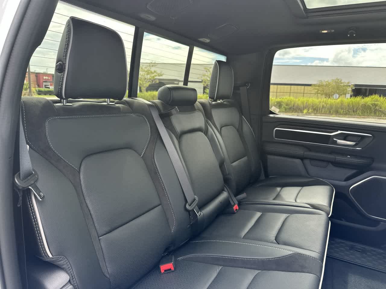 2027 RAM Ram 1500 RAM 1500 LARAMIE CREW CAB 4X4 5'7' BOX