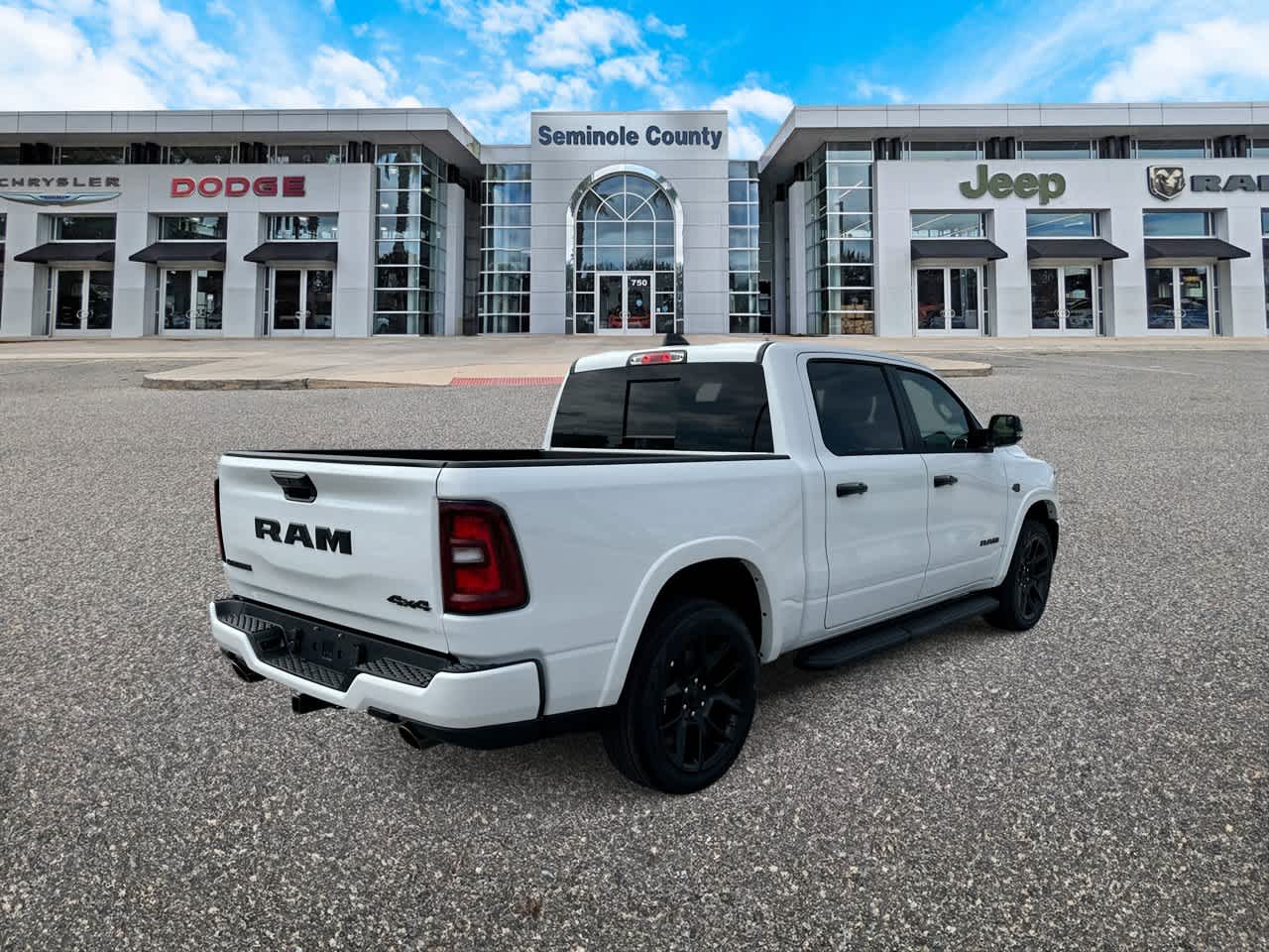 2027 RAM Ram 1500 RAM 1500 LARAMIE CREW CAB 4X4 5'7' BOX