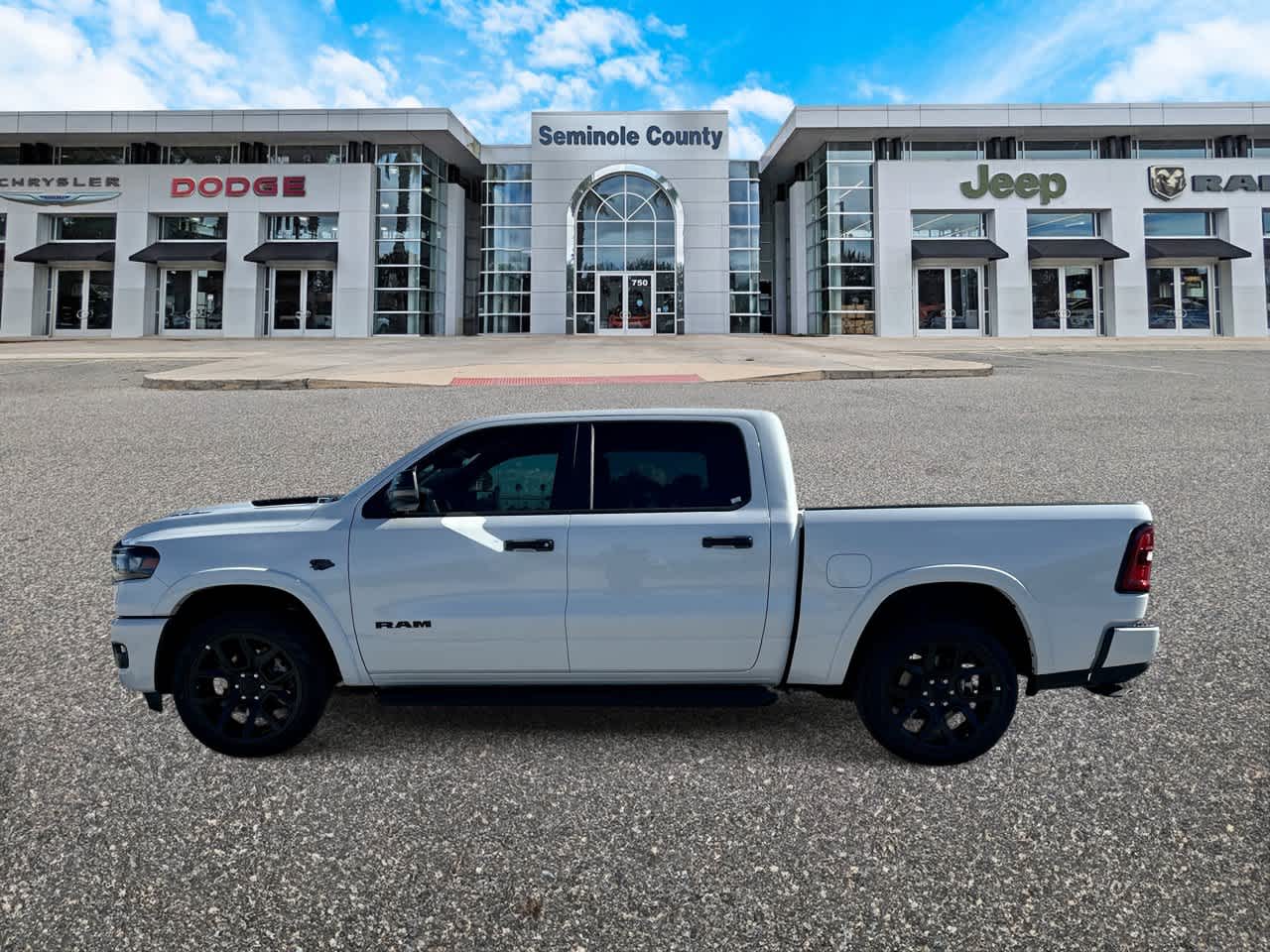 2027 RAM Ram 1500 RAM 1500 LARAMIE CREW CAB 4X4 5'7' BOX
