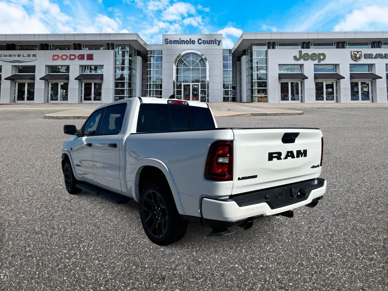 2027 RAM Ram 1500 RAM 1500 LARAMIE CREW CAB 4X4 5'7' BOX