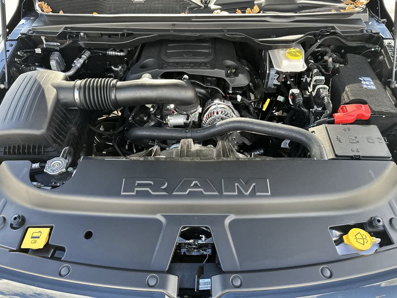 2027 RAM Ram 1500 RAM 1500 LARAMIE CREW CAB 4X4 5'7' BOX
