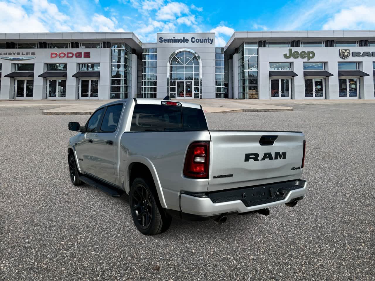 2027 RAM Ram 1500 RAM 1500 LARAMIE CREW CAB 4X4 5'7' BOX