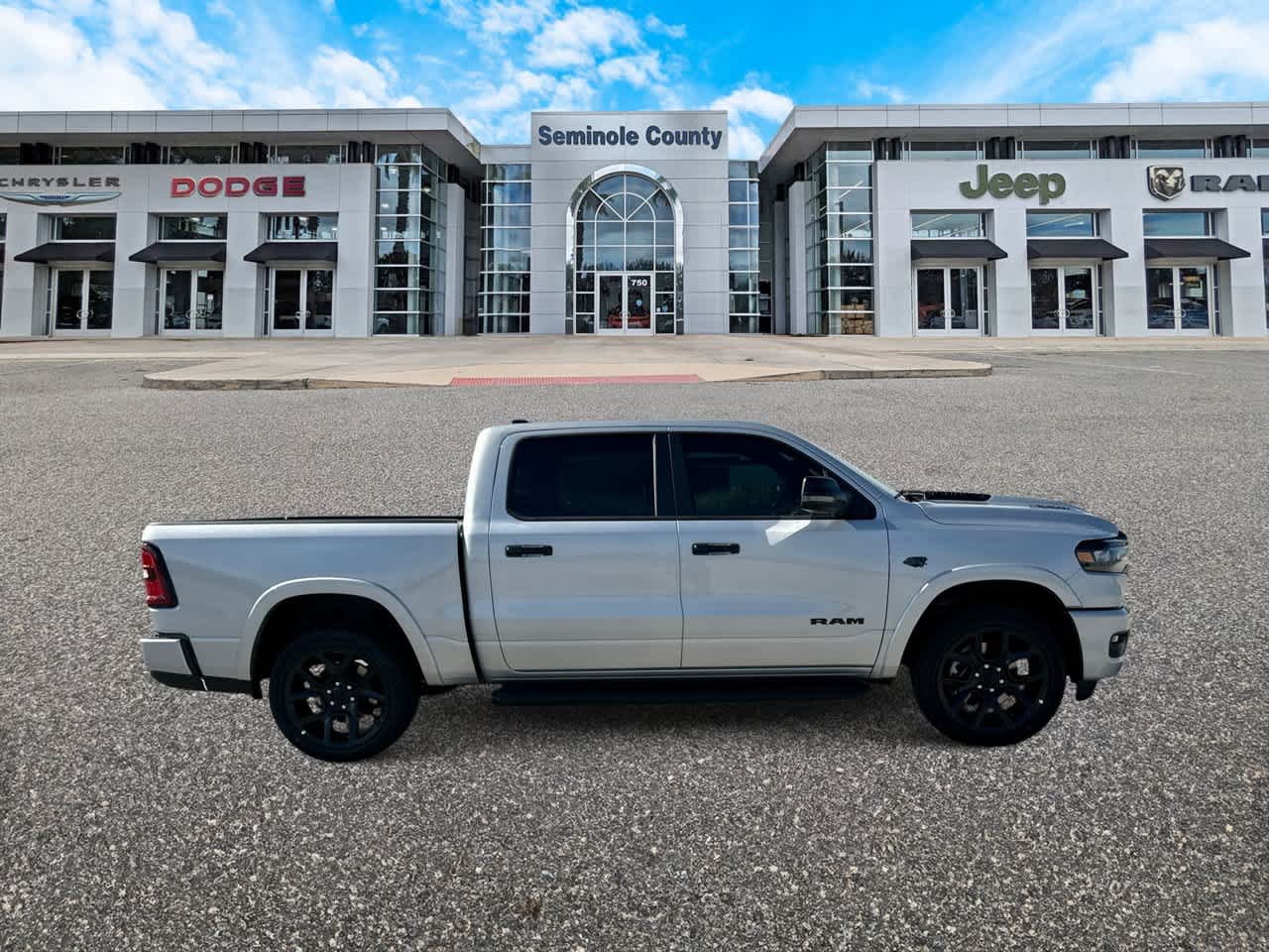 2027 RAM Ram 1500 RAM 1500 LARAMIE CREW CAB 4X4 5'7' BOX