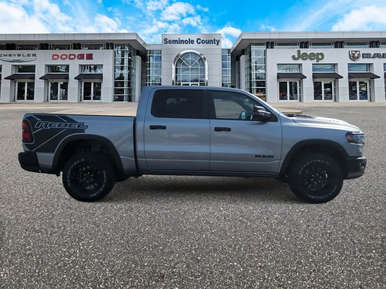 2025 RAM 1500 Rebel Crew Cab 4x4 5'7' Box