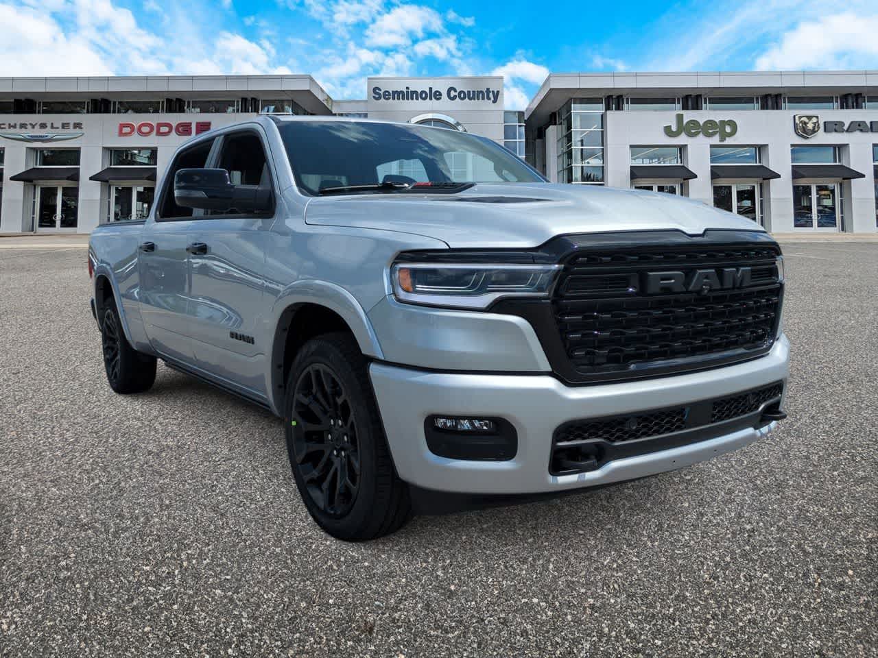 2026 RAM Ram 1500 RAM 1500 LIMITED CREW CAB 4X4 6'4' BOX