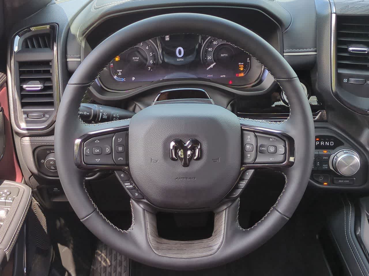 2026 RAM Ram 1500 RAM 1500 LIMITED CREW CAB 4X4 6'4' BOX