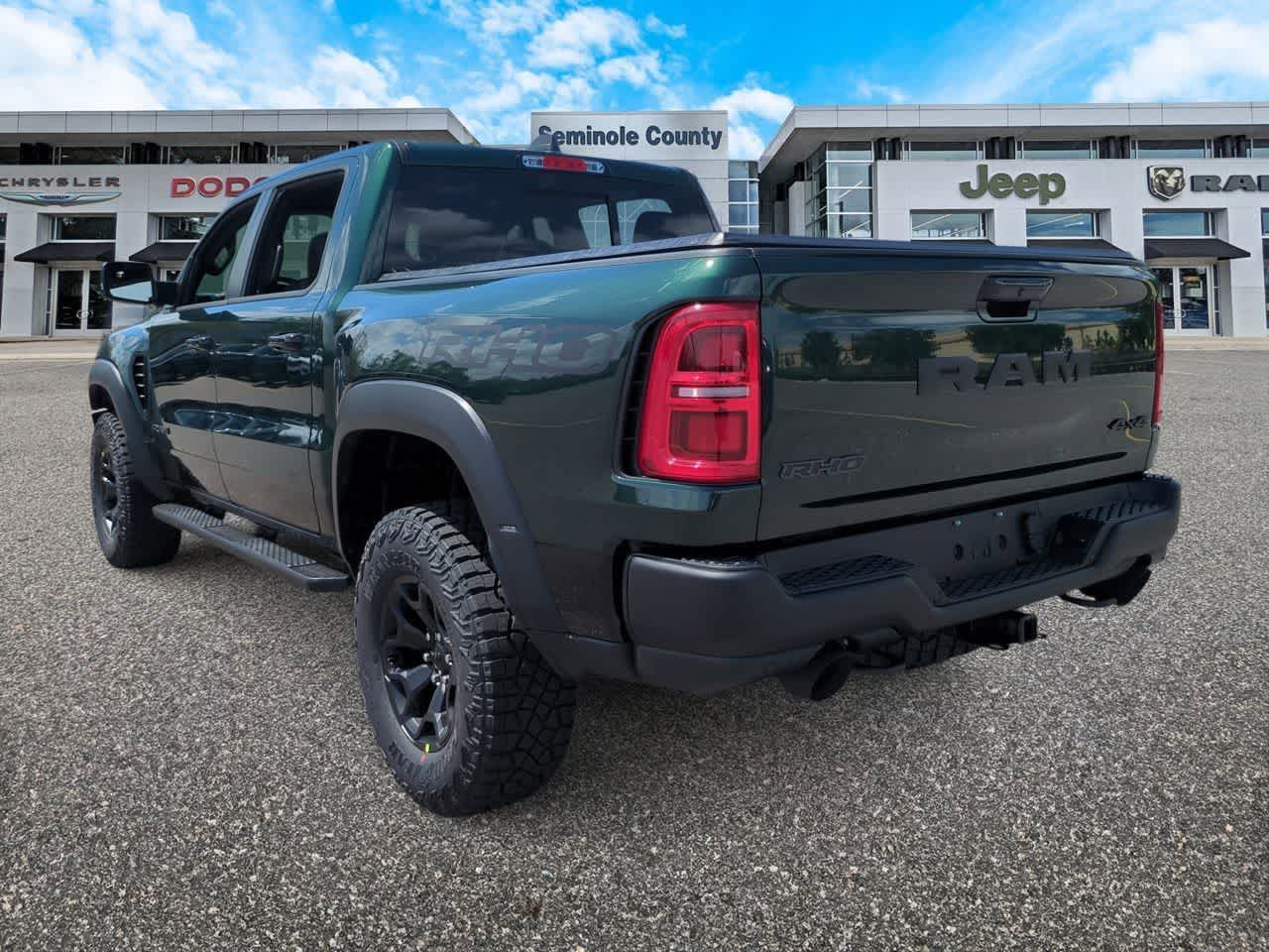 2026 RAM Ram 1500 RAM 1500 RHO CREW CAB 4X4 5'7' BOX