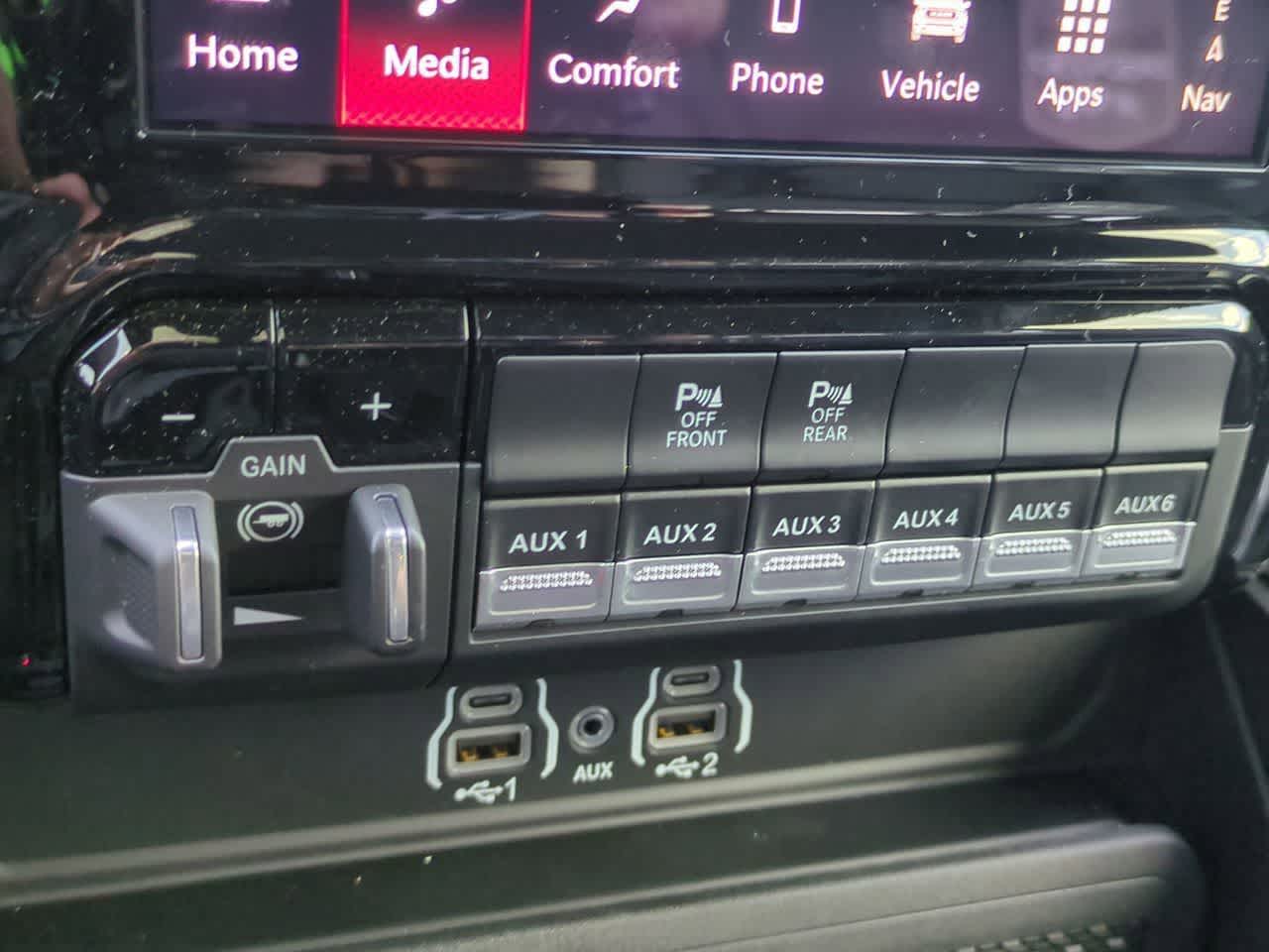 2026 RAM Ram 1500 RAM 1500 RHO CREW CAB 4X4 5'7' BOX