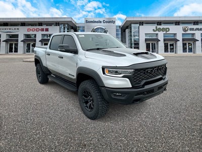 2026 RAM Ram 1500 RAM 1500 RHO CREW CAB 4X4 5'7' BOX