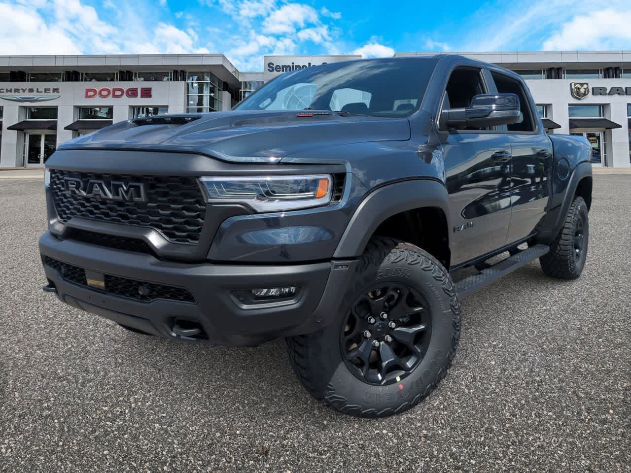 2026 RAM Ram 1500 RAM 1500 RHO CREW CAB 4X4 5'7' BOX