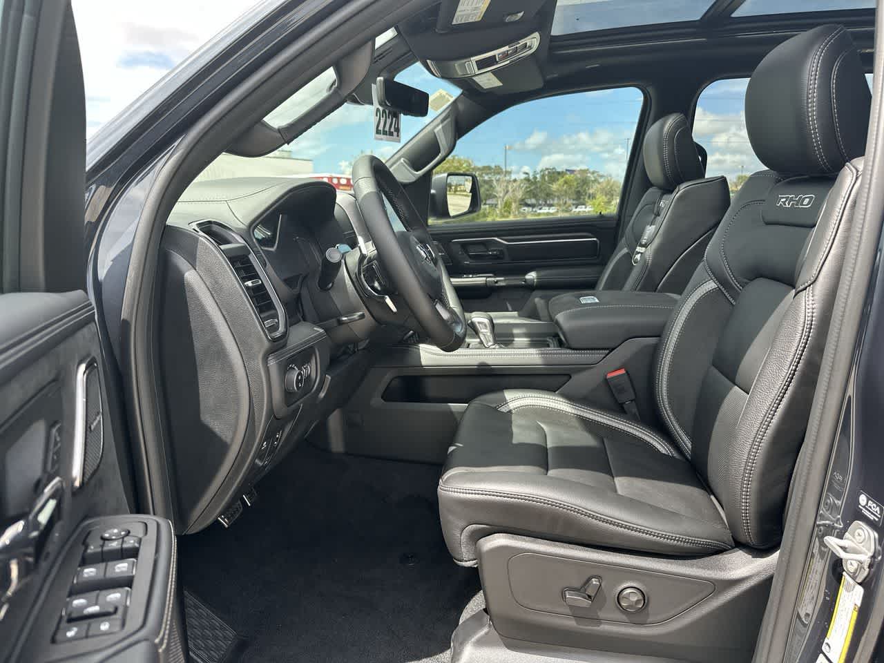 2026 RAM Ram 1500 RAM 1500 RHO CREW CAB 4X4 5'7' BOX