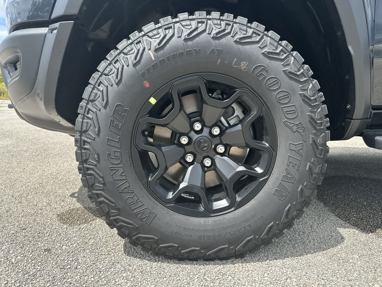 2026 RAM Ram 1500 RAM 1500 RHO CREW CAB 4X4 5'7' BOX
