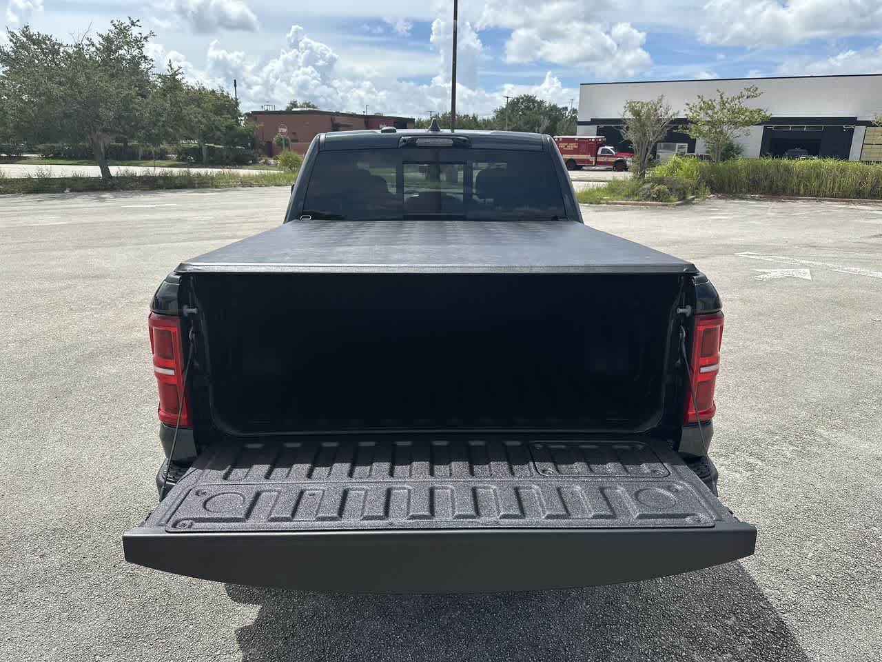 2026 RAM Ram 1500 RAM 1500 RHO CREW CAB 4X4 5'7' BOX