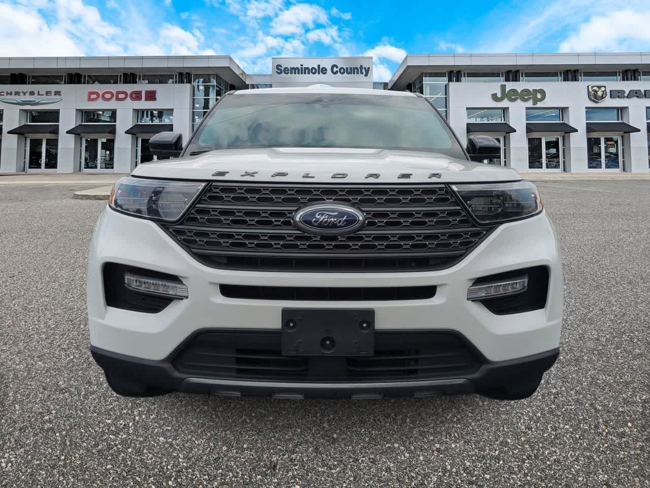 2023 Ford Explorer XLT