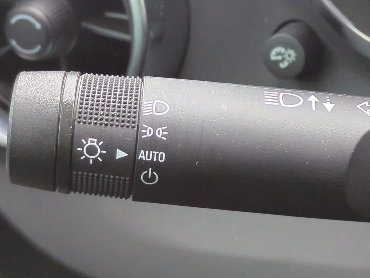 2023 Chevrolet Camaro RWD Coupe 2LT