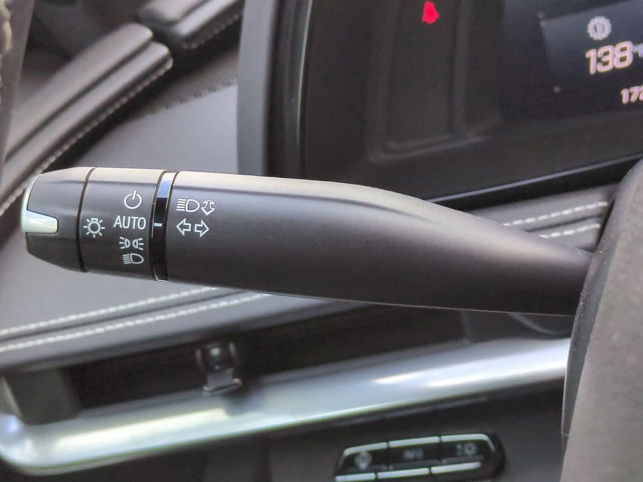 2024 Chevrolet Corvette Stingray RWD Convertible 2LT