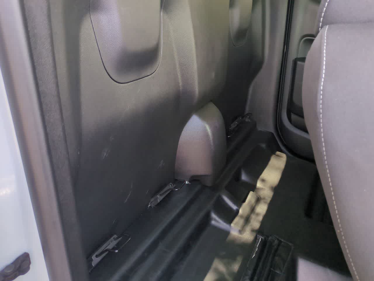 2022 Chevrolet Colorado 2WD Extended Cab Long Box LT