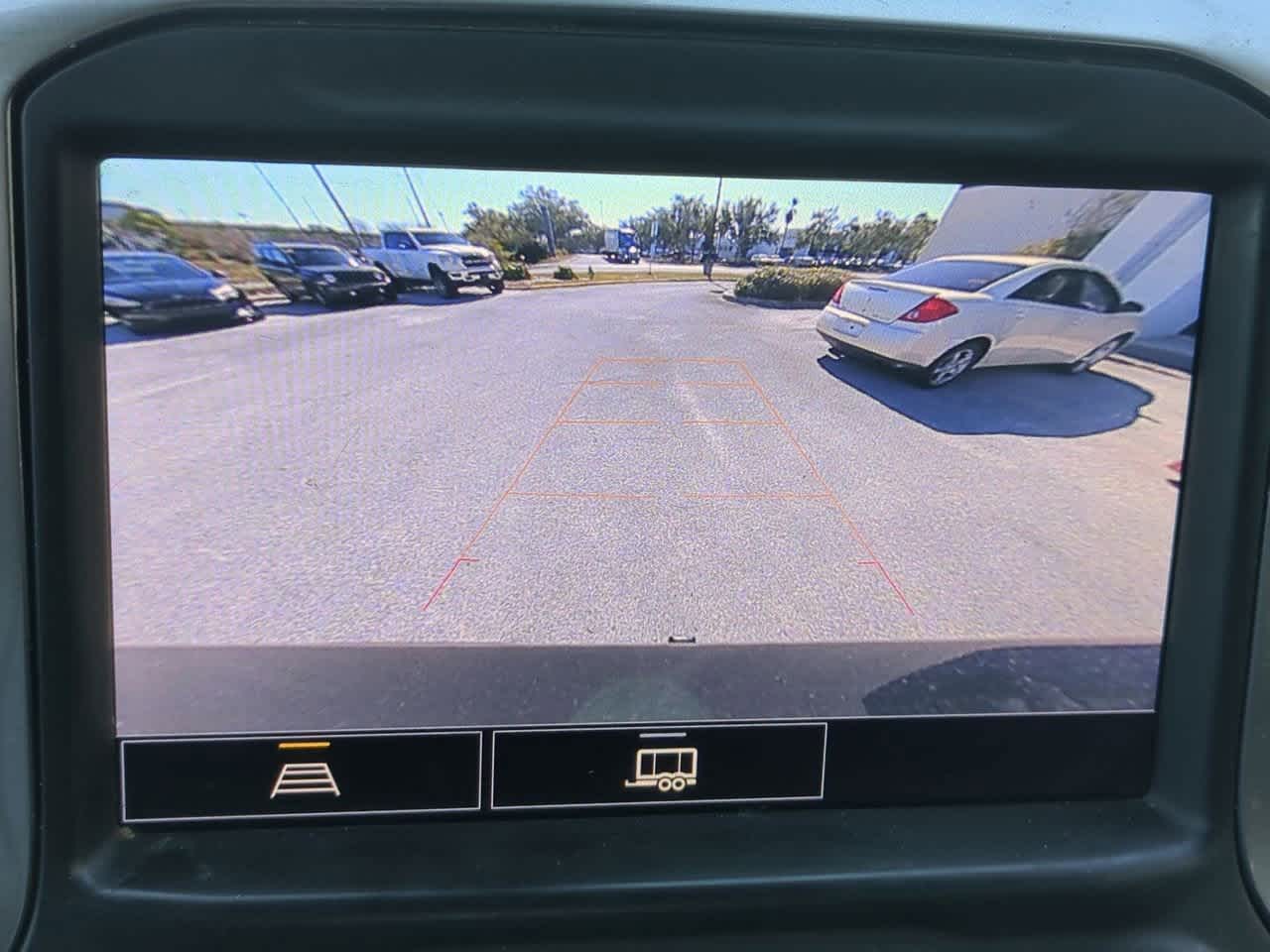 2021 Chevrolet Silverado 1500 4WD Crew Cab Short Bed RST