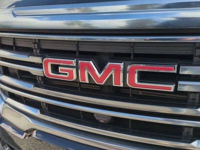 2023 GMC Acadia AWD AT4