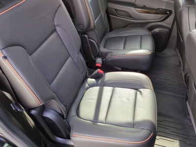 2023 GMC Acadia AWD AT4