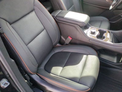 2023 GMC Acadia AWD AT4