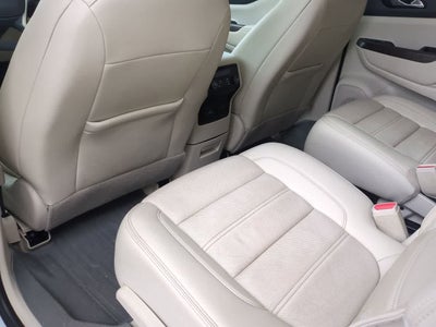 2022 GMC Acadia FWD Denali