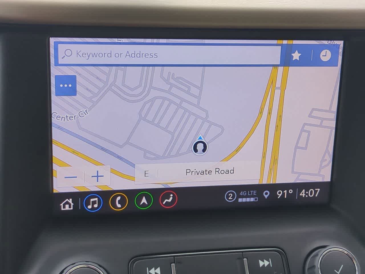 2022 GMC Acadia FWD Denali