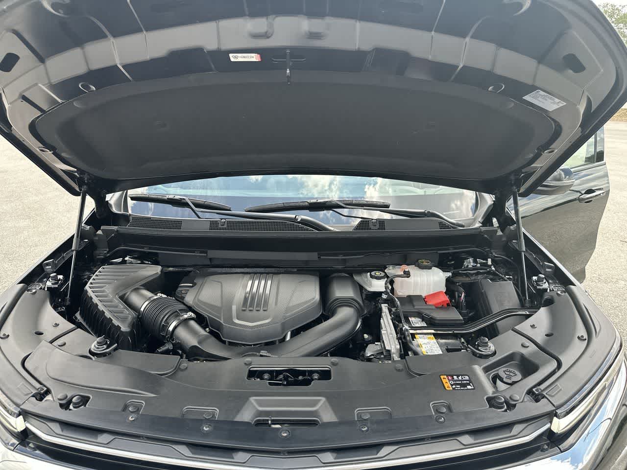 2026 Chevrolet Traverse FWD LT