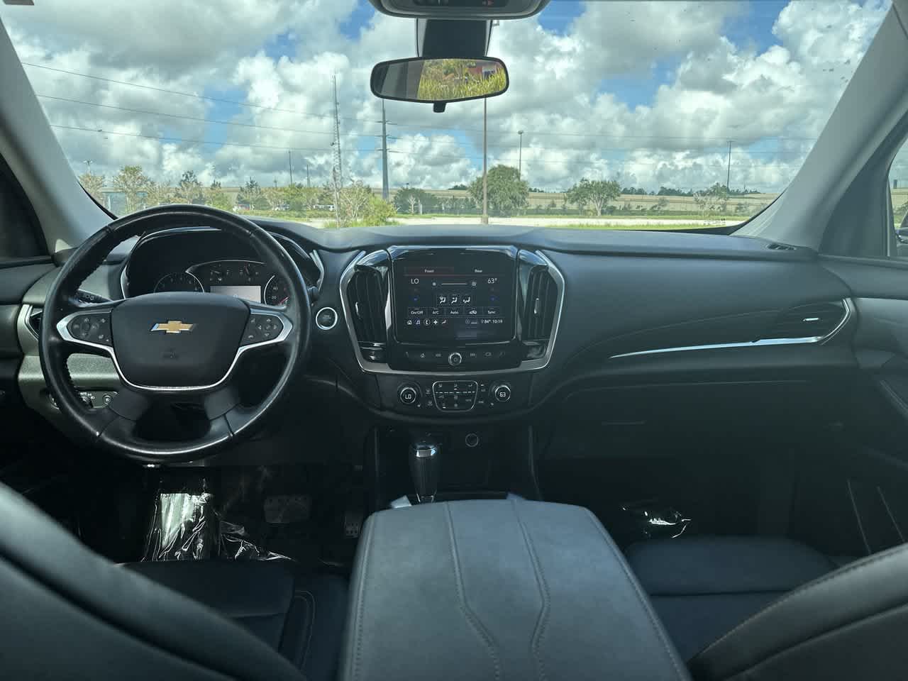 2020 Chevrolet Traverse FWD LT Leather