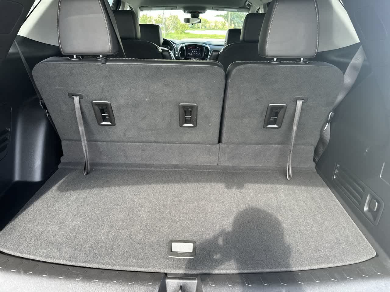 2020 Chevrolet Traverse FWD LT Leather