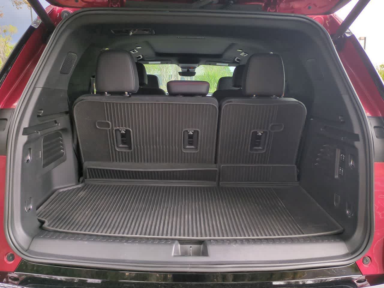 2024 Chevrolet Traverse AWD RS