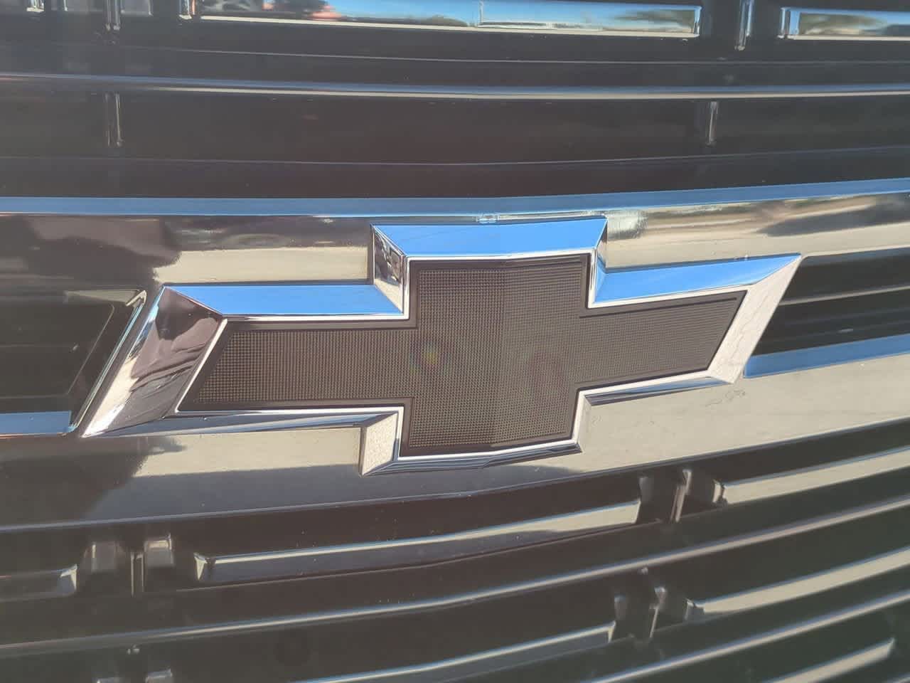 2021 Chevrolet Suburban 2WD RST