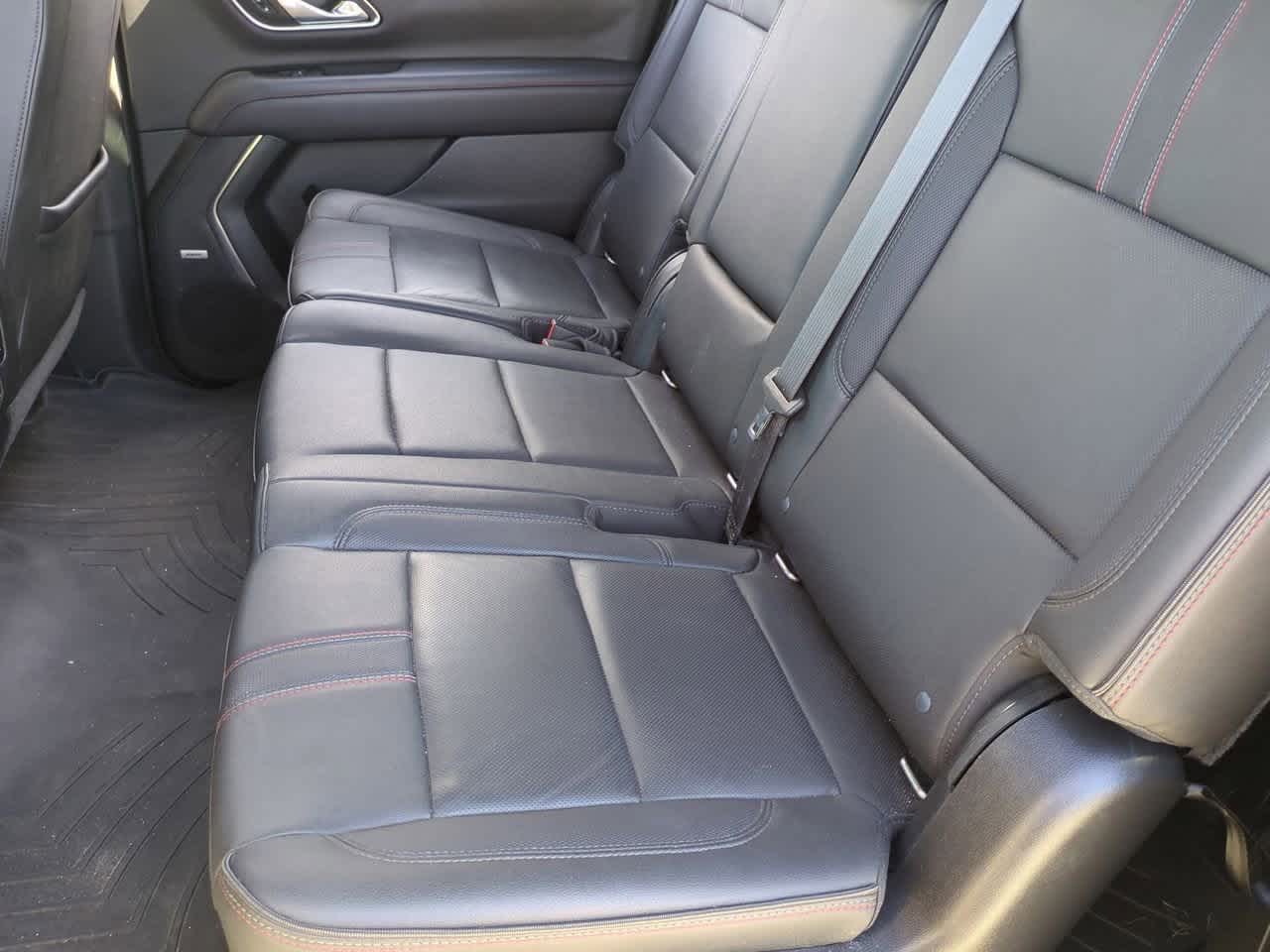 2021 Chevrolet Suburban 2WD RST