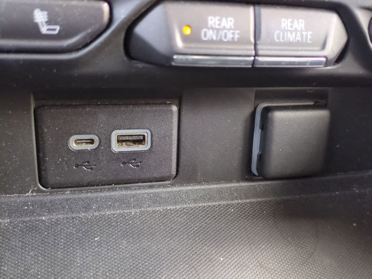 2021 Chevrolet Suburban 2WD RST