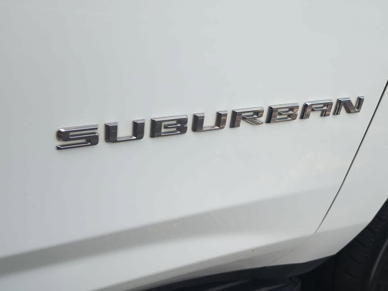 2024 Chevrolet Suburban 2WD Premier