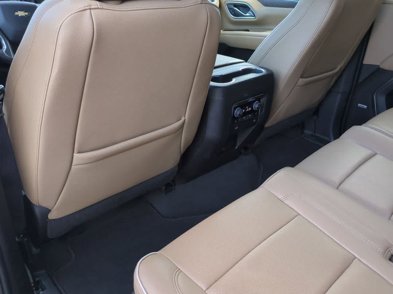 2024 Chevrolet Suburban 2WD Premier