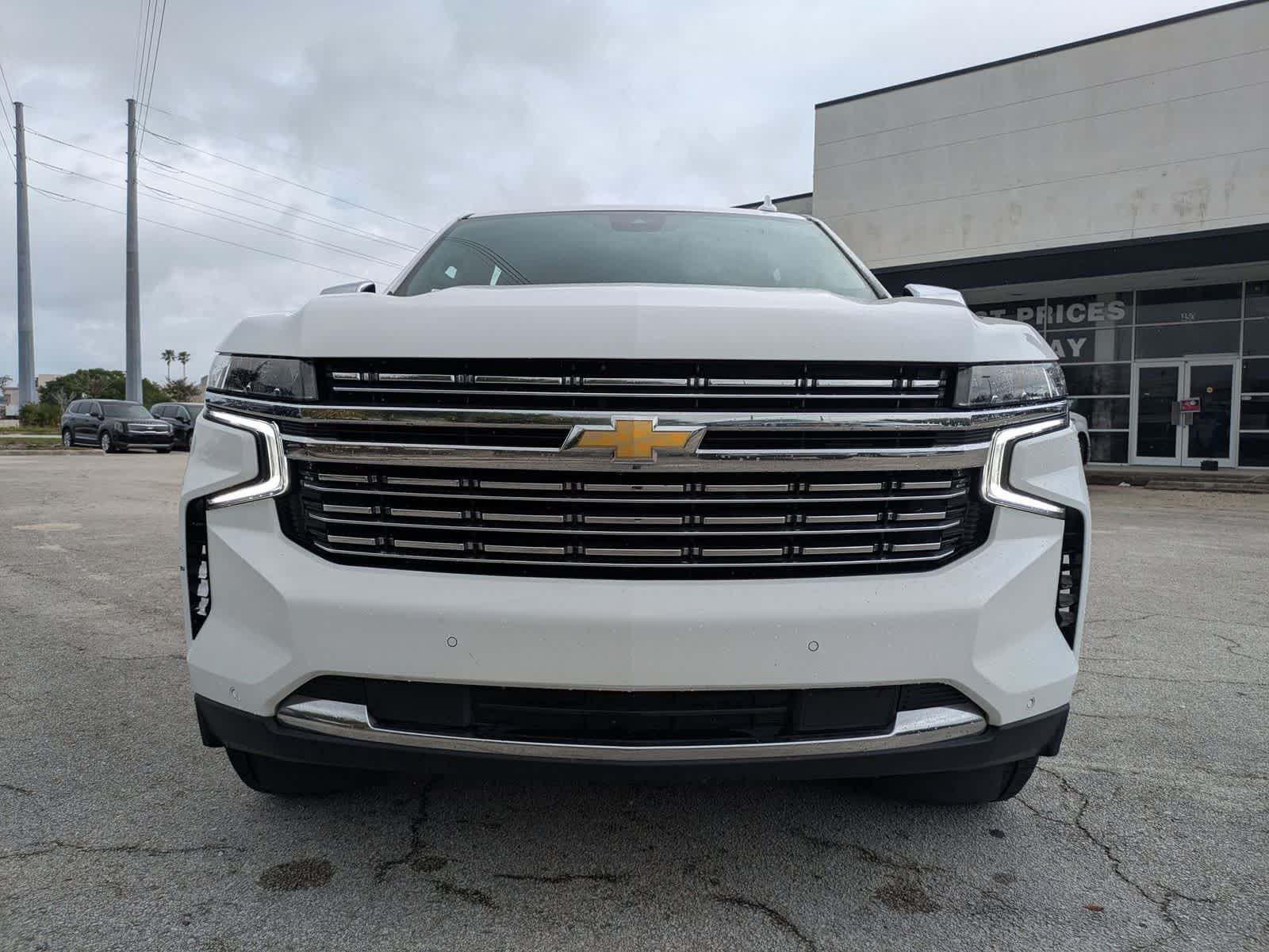 2024 Chevrolet Suburban 2WD Premier