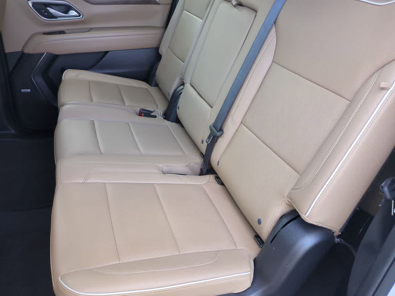 2024 Chevrolet Suburban 2WD Premier