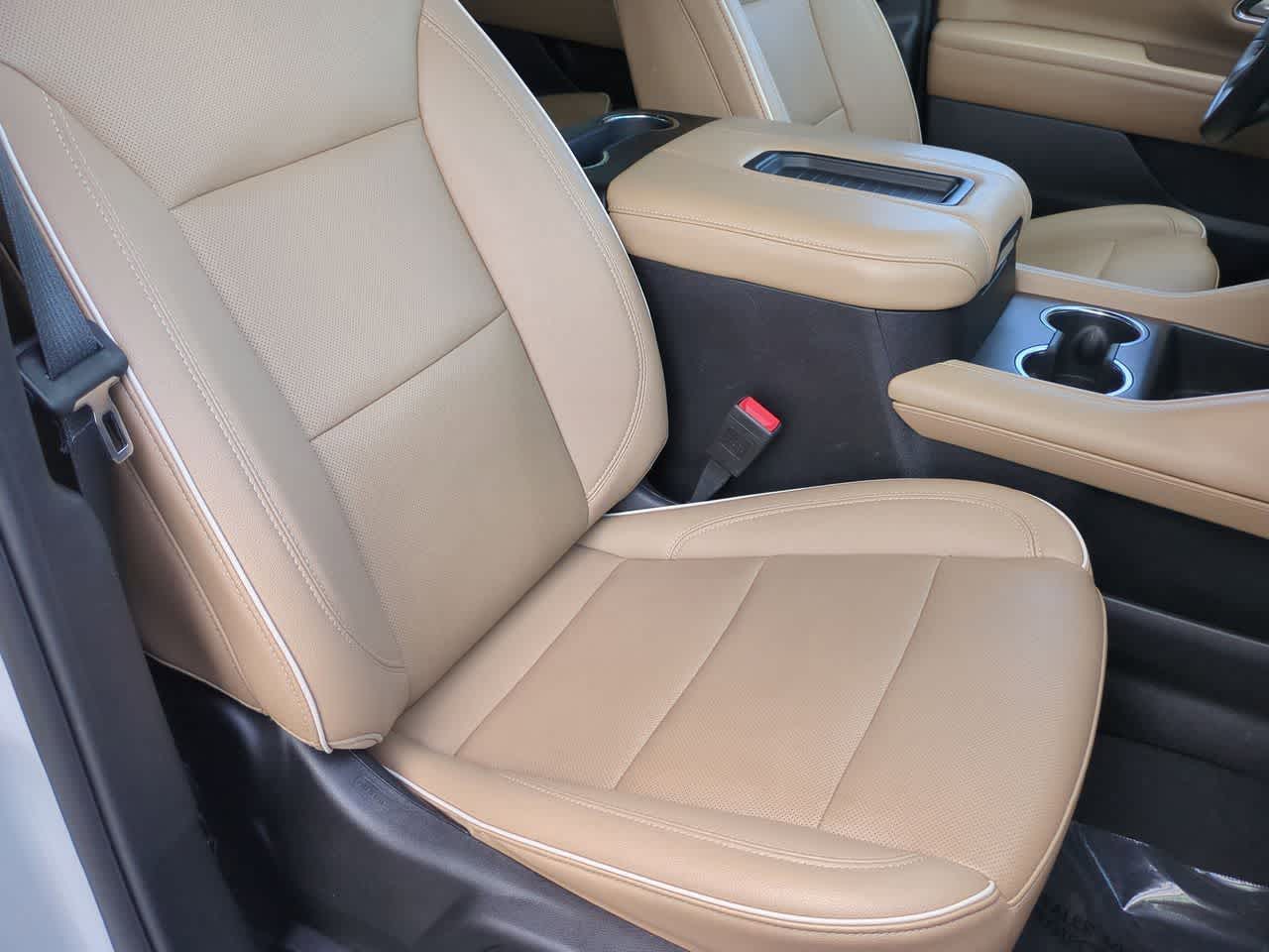 2024 Chevrolet Suburban 2WD Premier