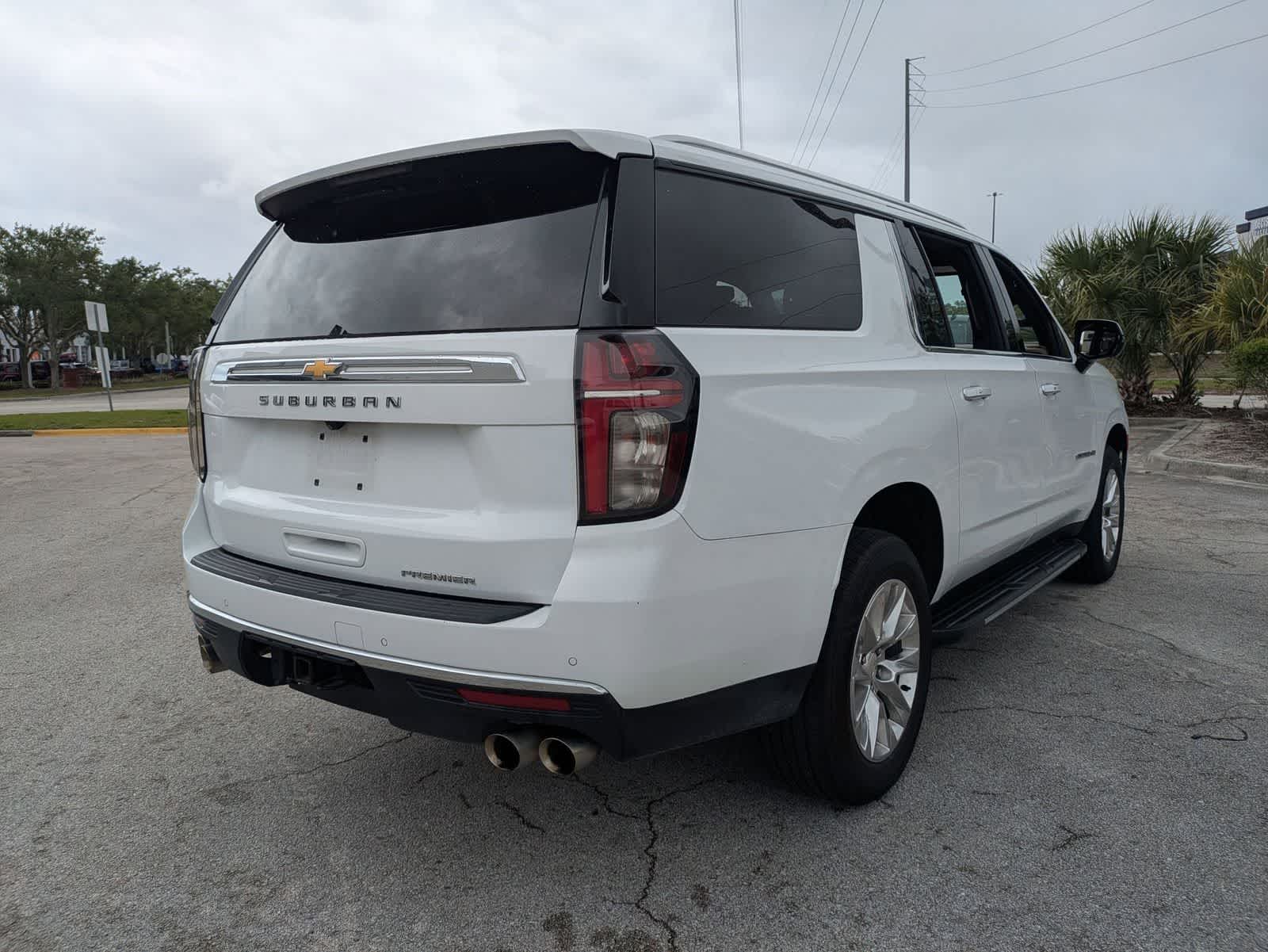 2024 Chevrolet Suburban 2WD Premier