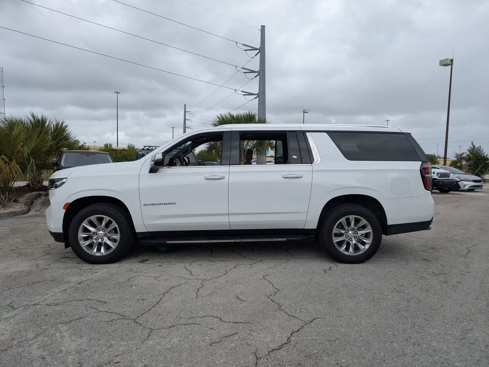 2024 Chevrolet Suburban 2WD Premier