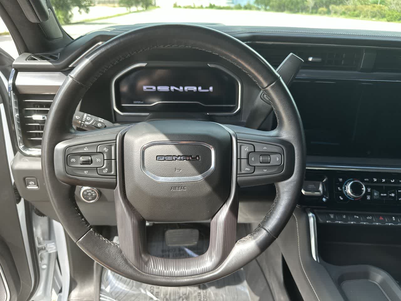 2024 GMC Sierra 2500HD 4WD Crew Cab Standard Bed Denali Ultimate