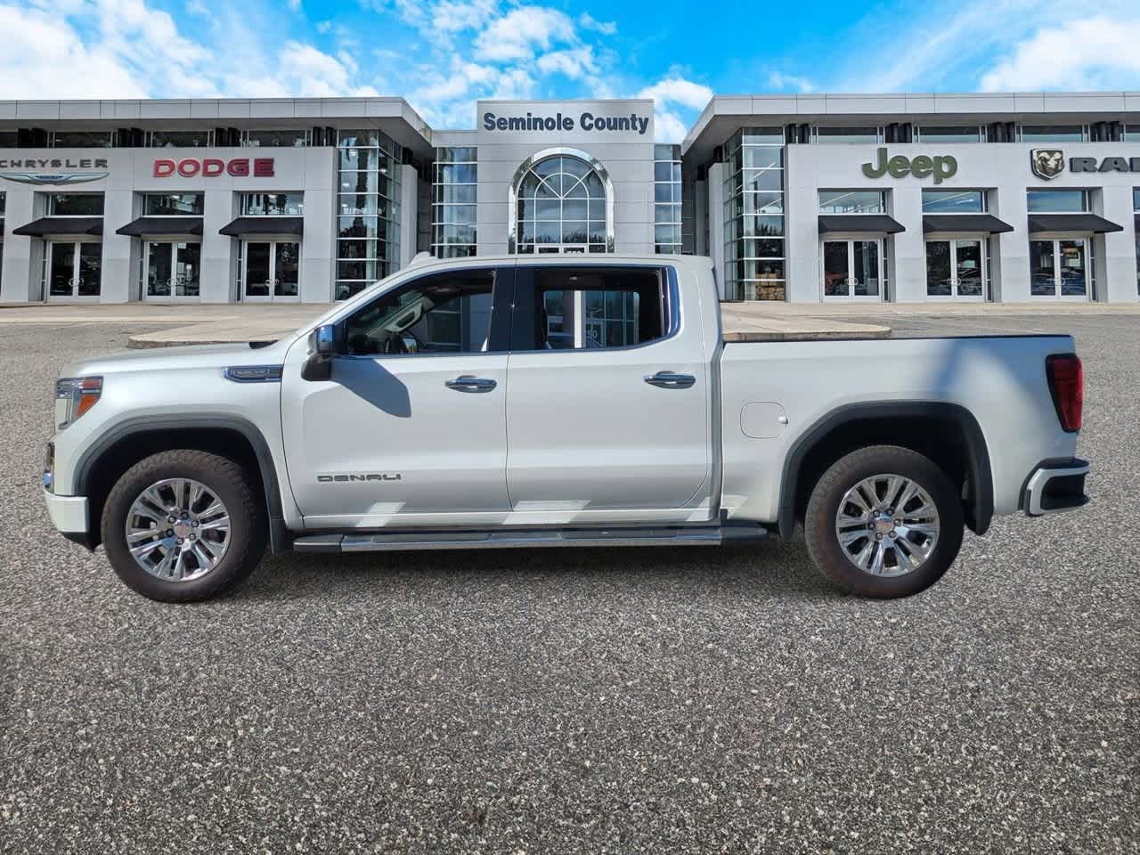 2021 GMC Sierra 1500 4WD Crew Cab Short Box Denali