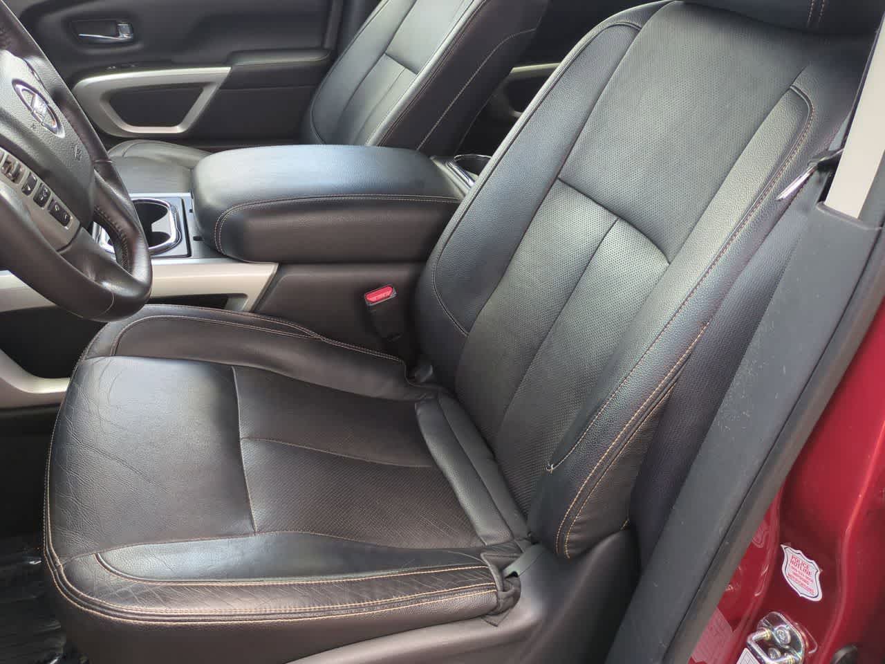 2018 Nissan TITAN SL