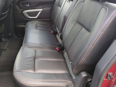 2018 Nissan TITAN SL