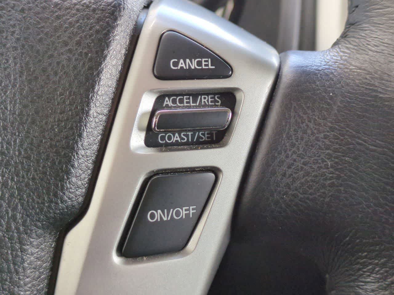 2018 Nissan TITAN SL