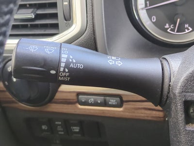 2018 Nissan TITAN SL