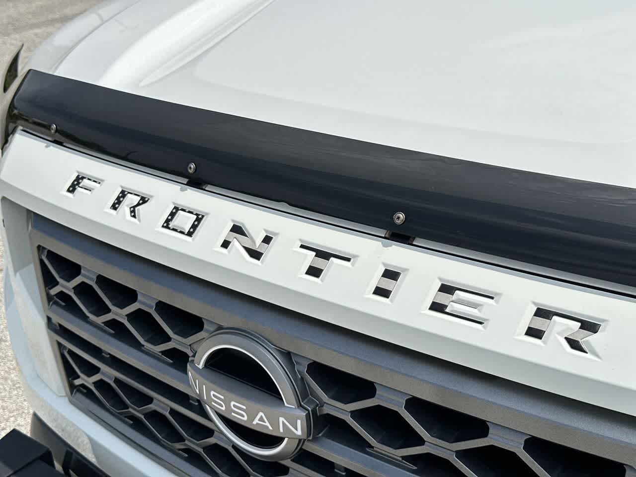 2023 Nissan Frontier Crew Cab SV 4x2