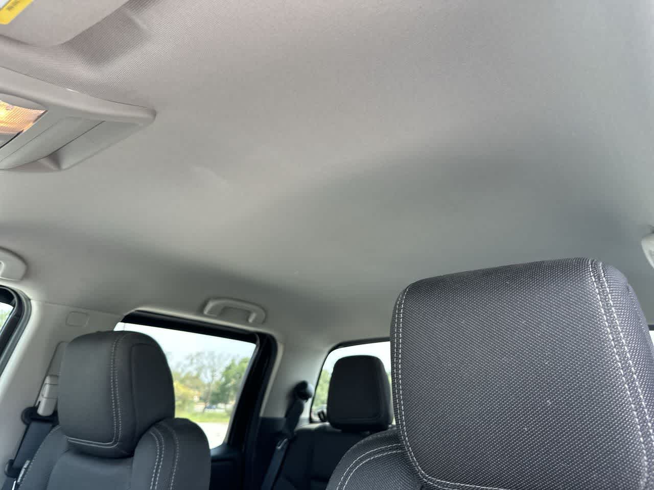 2023 Nissan Frontier Crew Cab SV 4x2